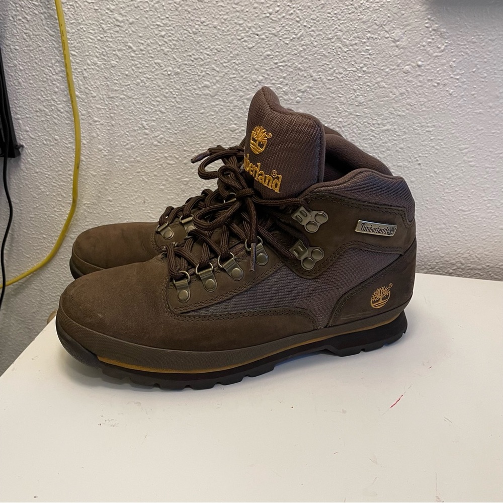 Size 9 Timberland boots